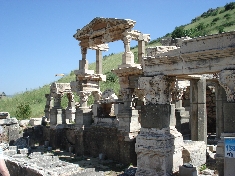 nymphée de Trajan à Ephèse